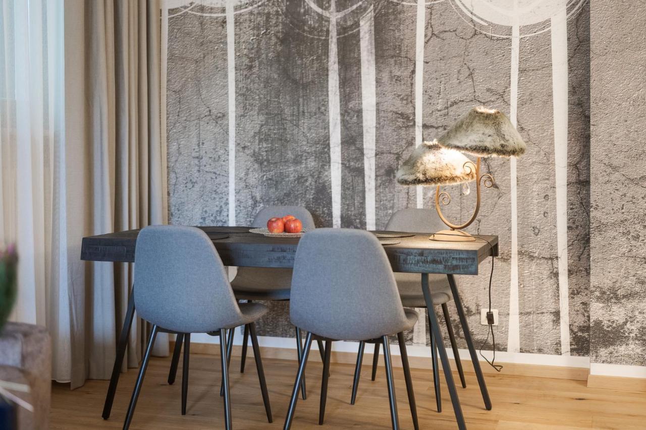 Mair Appartements In Schenna Eksteriør bilde